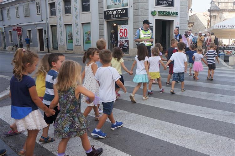Slika /2020/djeca u prometu.JPG